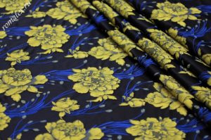 Обивочная ткань для мебели Жаккард тафта  «КИТАЙСКАЯ РОЗА» цвет темно-синий желтые цветы
